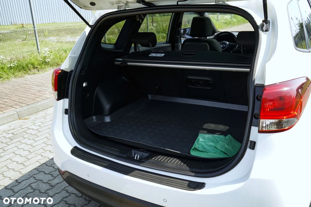 Kia Carens 1.7 CRDi L DCT - 21