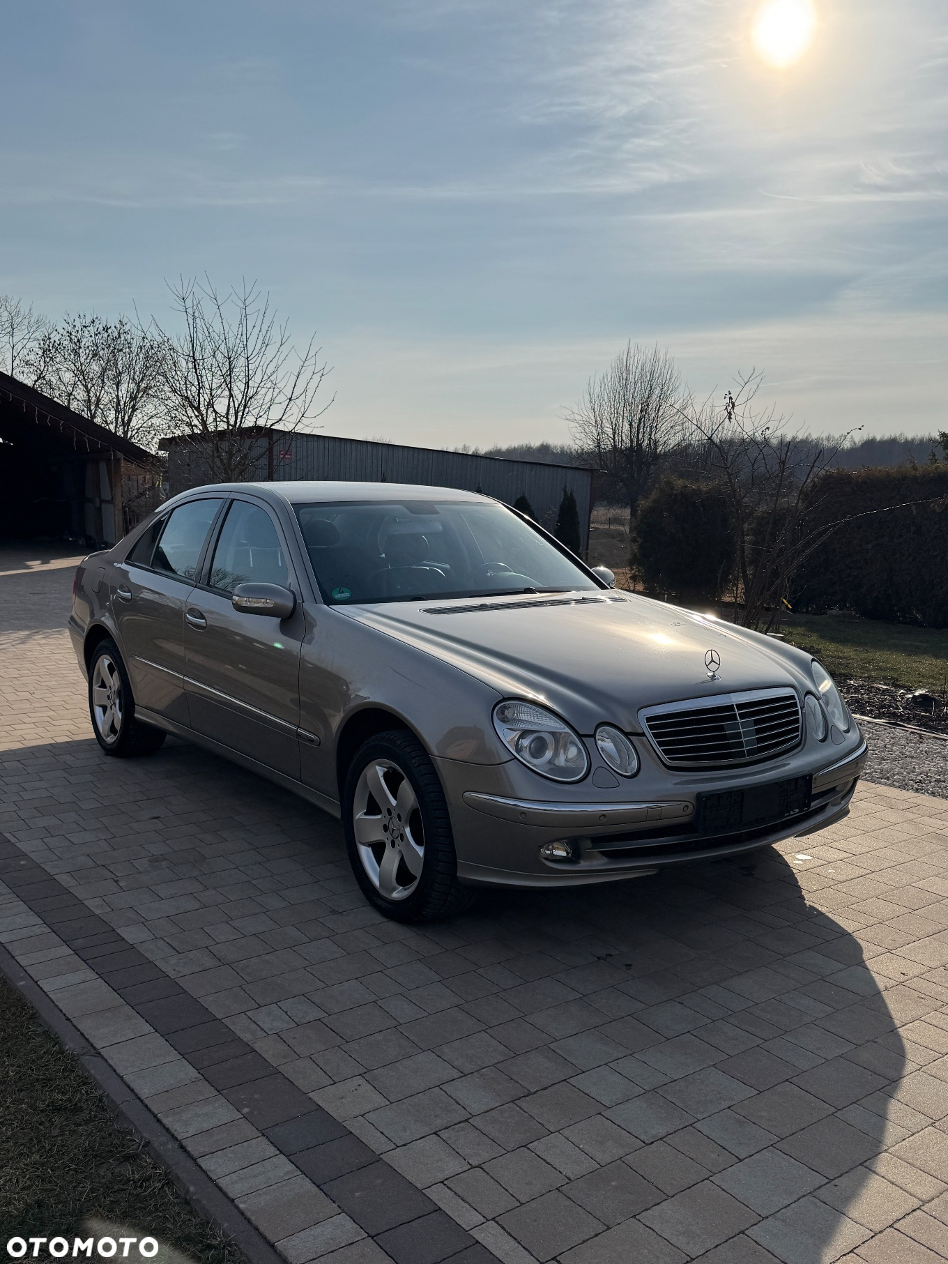Mercedes-Benz Klasa E 500 4-Matic T Elegance - 4