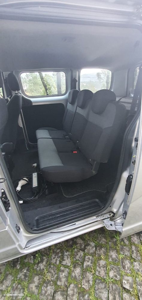 Nissan e-NV200 Evalia 5L - 6