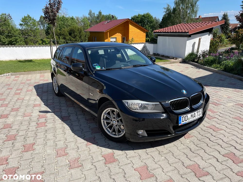 BMW Seria 3 320d xDrive - 2