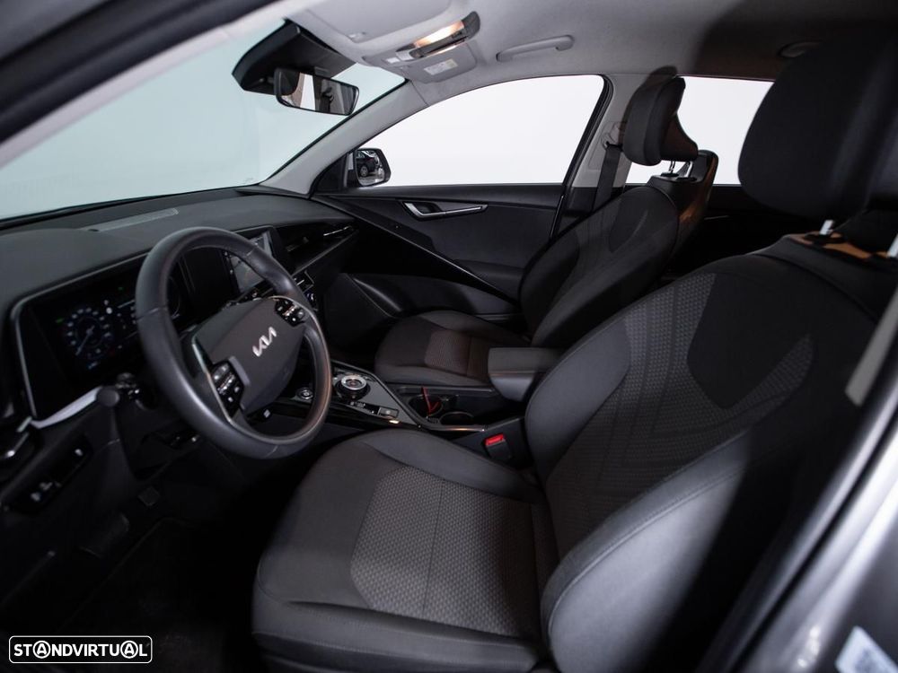 Kia Niro EV 64kWh Drive - 8