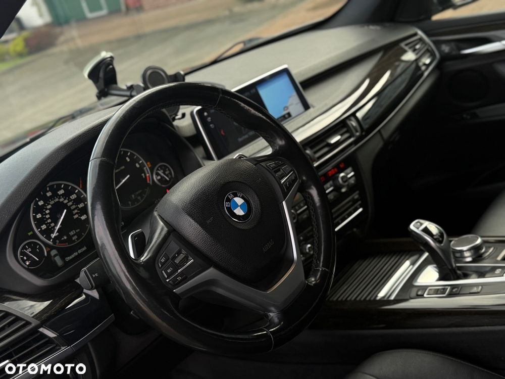 BMW X5 xDrive35i - 37