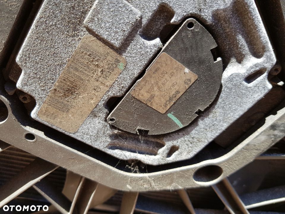 Mercedes W211 2.2 Pas Przedni Komplet Chłodnic - 9