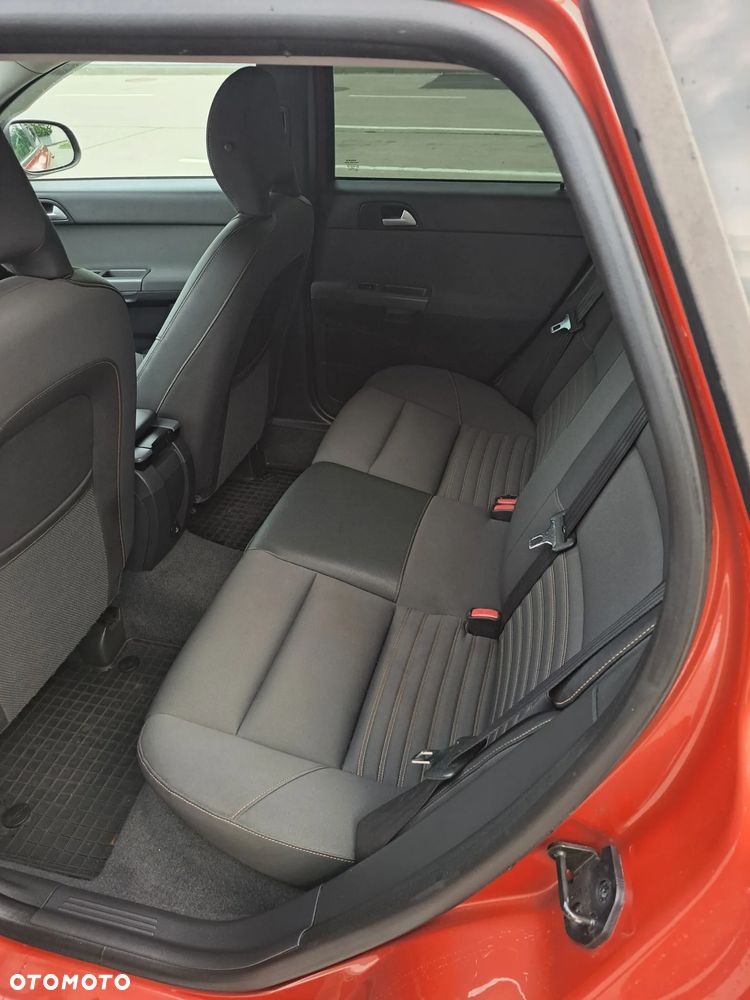 Volvo V50 2.0 - 9