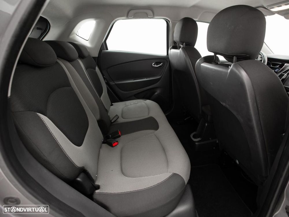 Renault Captur - 10