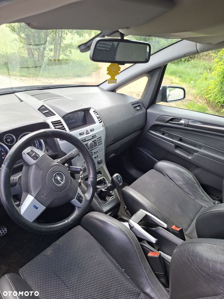 Opel Zafira - 5