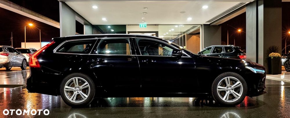 Volvo V90 T5 Momentum - 23