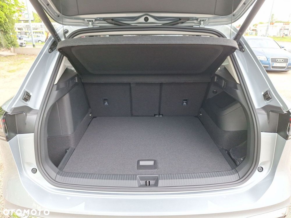 Volkswagen Tiguan 1.5 eHybrid PHEV 150kW Elegance DSG - 17
