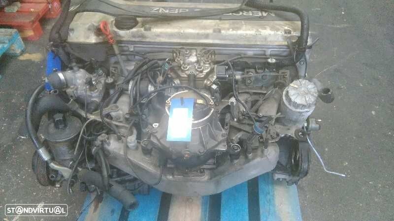 MOTOR COMPLETO MERCEDES-BENZ SEDAN 1993 -M104980 - 2