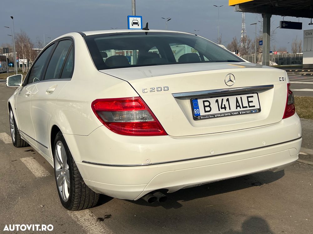 Mercedes-Benz C - 27