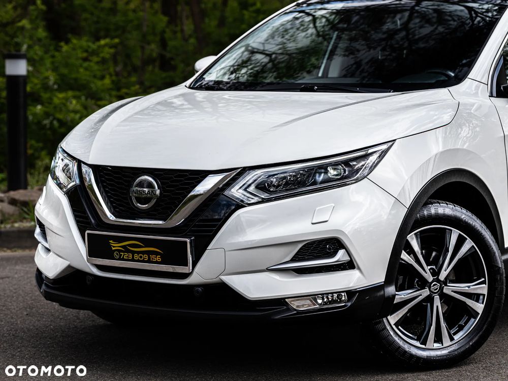 Nissan Qashqai 1.6 DIG-T N-Connecta - 18