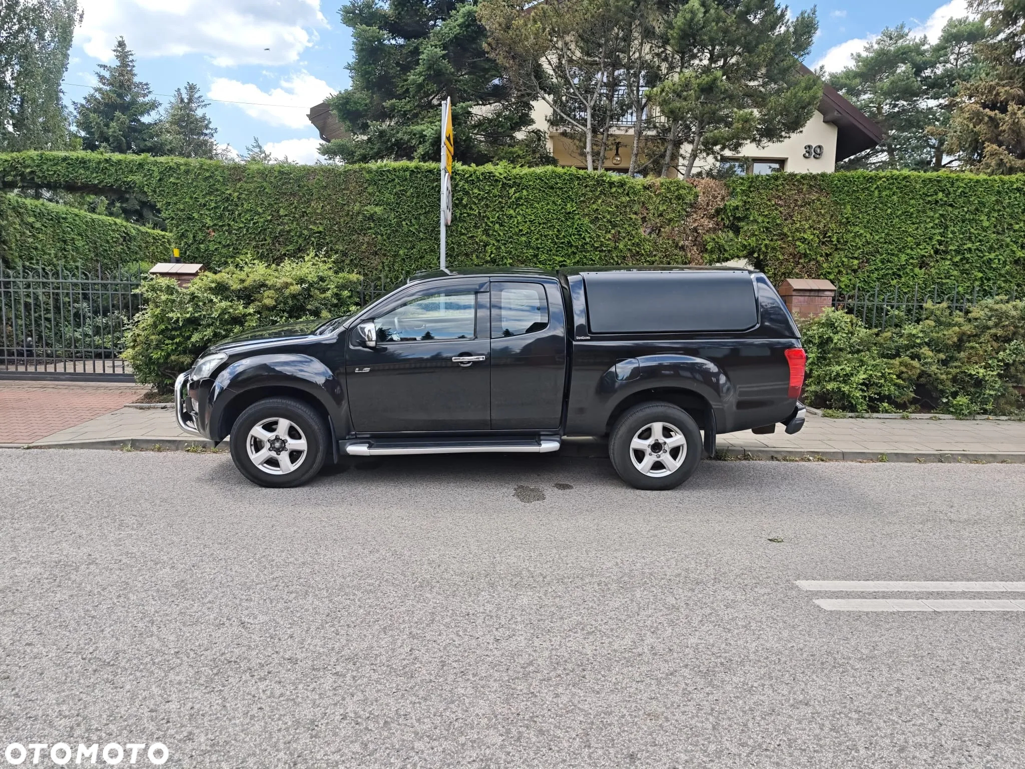 Isuzu D-Max 2.5 DC LS - 5