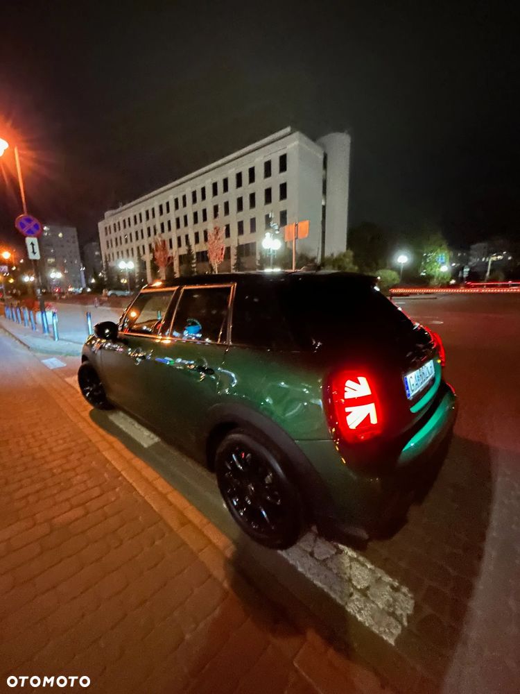 MINI Cooper Standard - 9