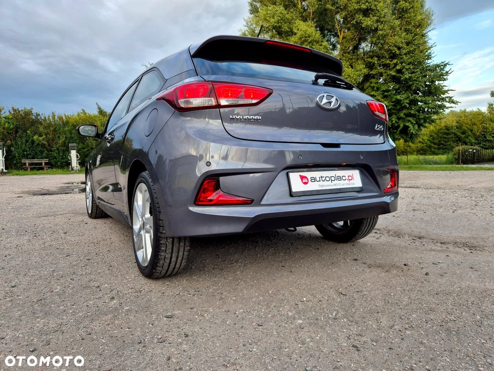 Hyundai i20 1.2 Intro Edition - 13