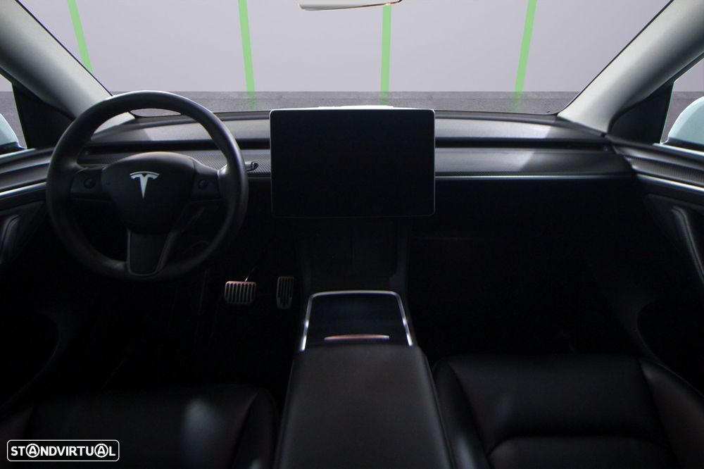 Tesla Model Y Tração Traseira - 10