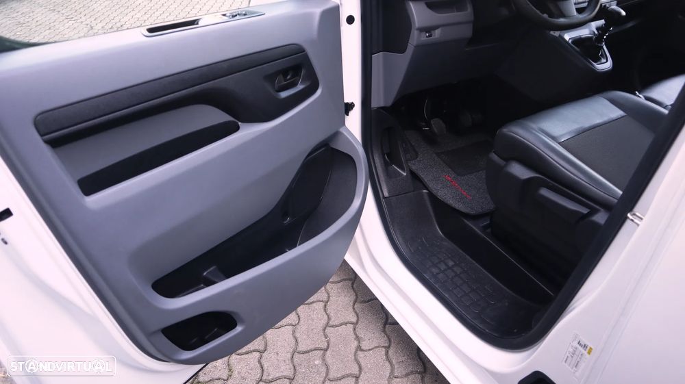 Opel Vivaro 2.0 Longa L3 120 - 8