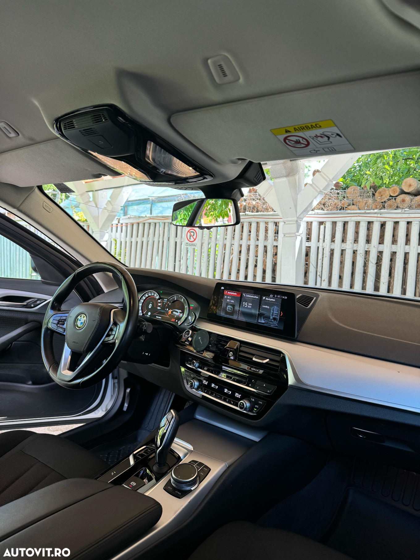 BMW Seria 5 520d xDrive Touring Aut. - 4
