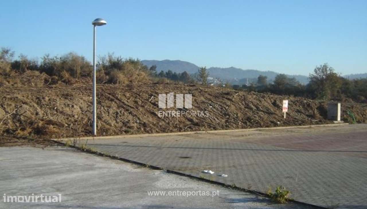 Venda de 4 Lotes, Meadela, Viana do Castelo - Grande imagem: 3/30