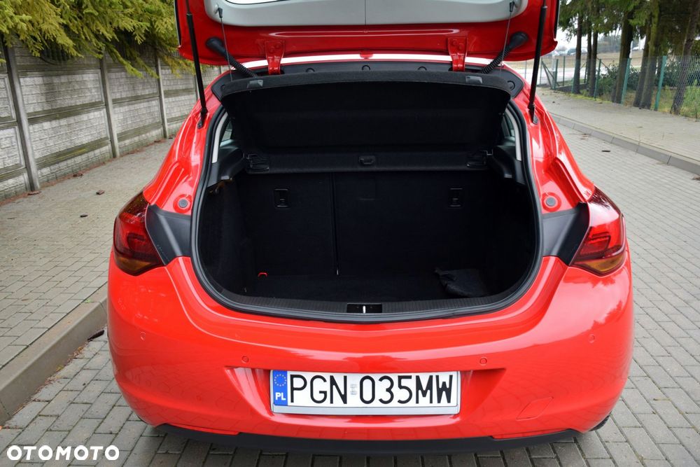 Opel Astra 1.6 Automatik Cosmo - 20