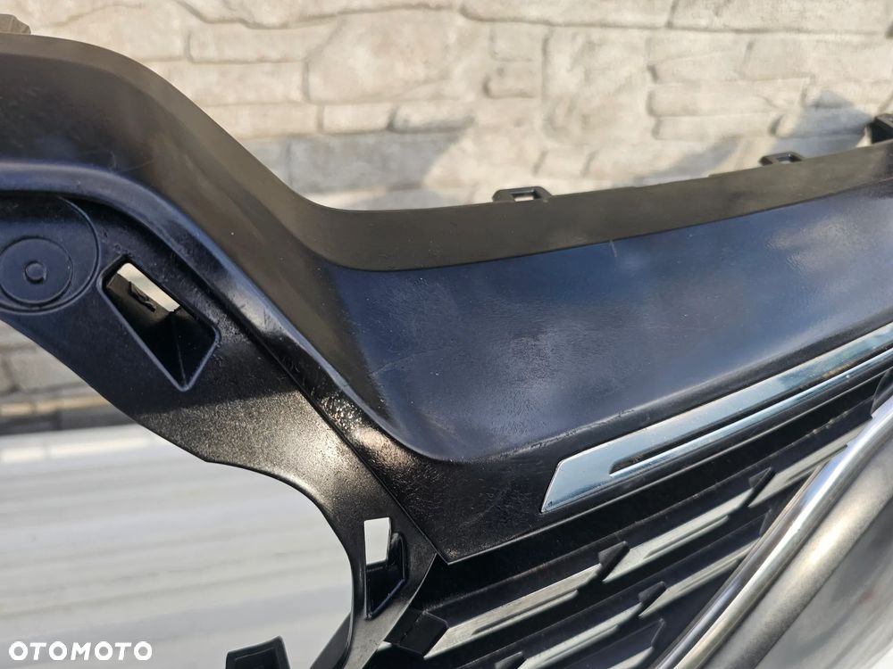 RENAULT MEGANE IV 4 lift ZDERZAK PRZÓD na radar - 8