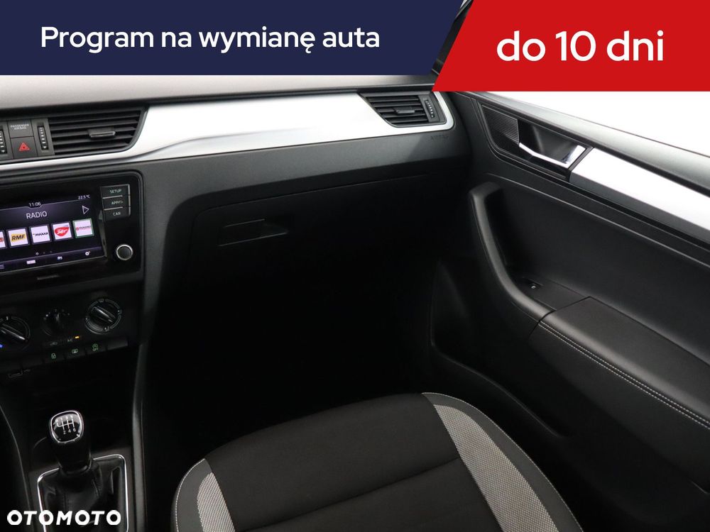 Skoda RAPID - 10