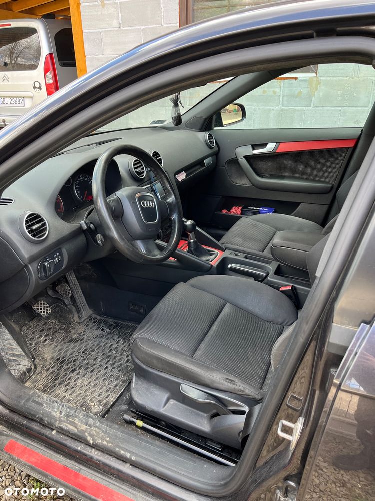 Audi A3 Sportback 2.0 TDI Ambition - 8