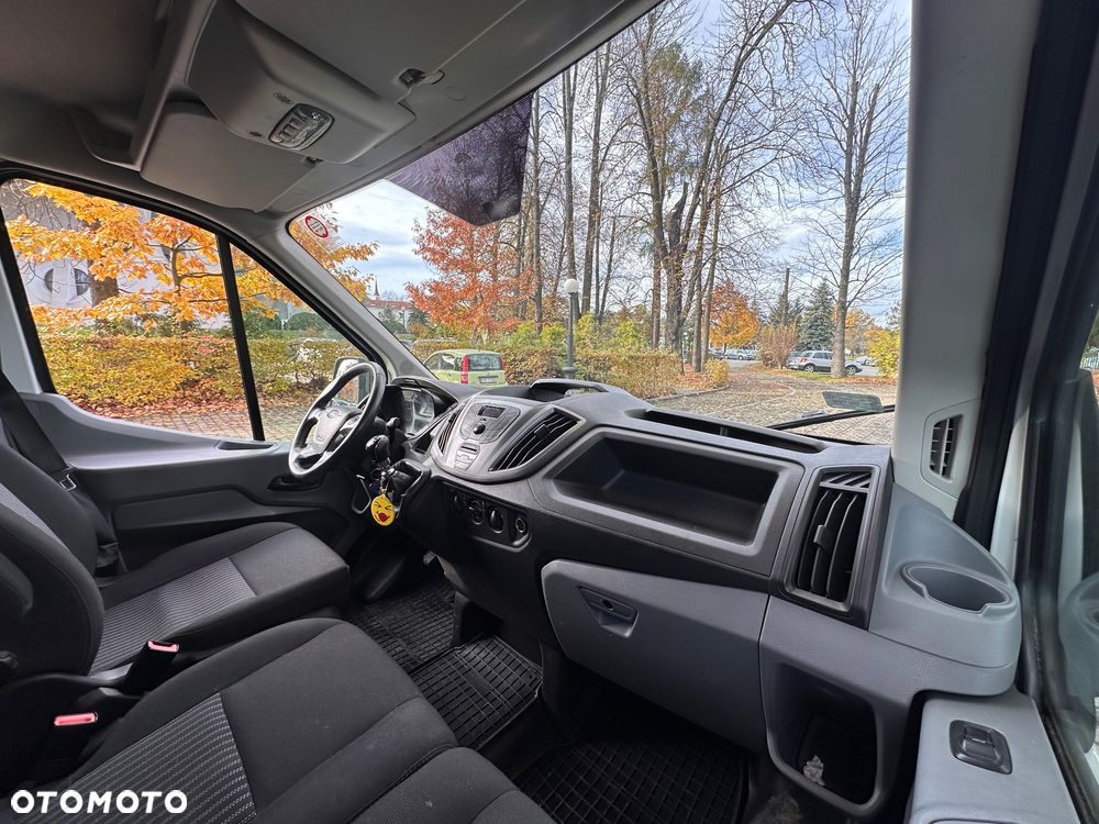 Ford TRANSIT - 24