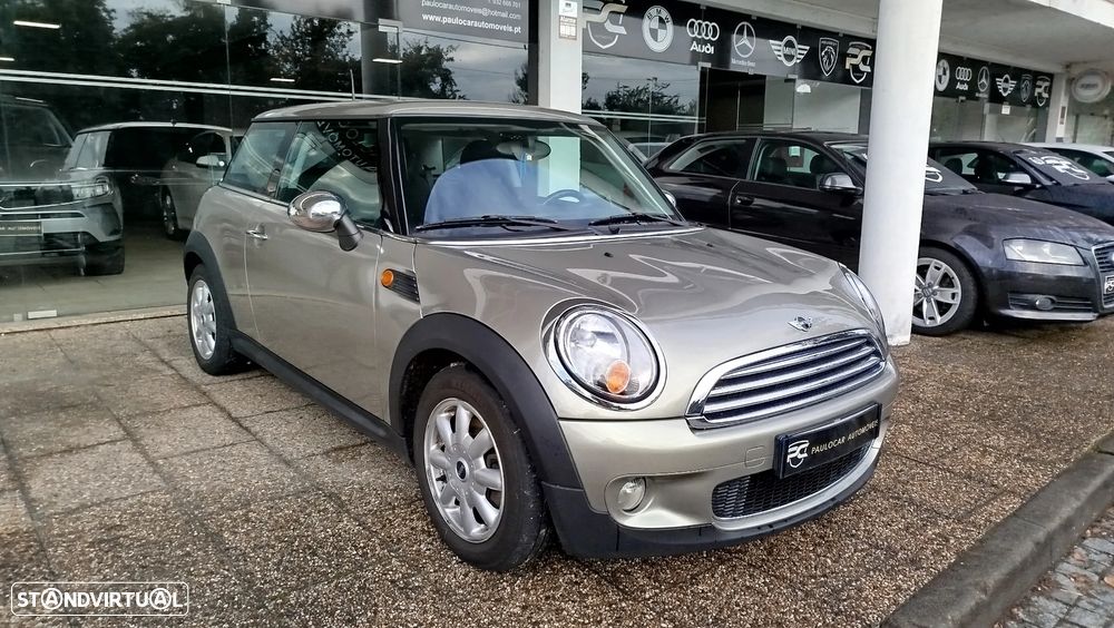 MINI 3 Portas One - 2