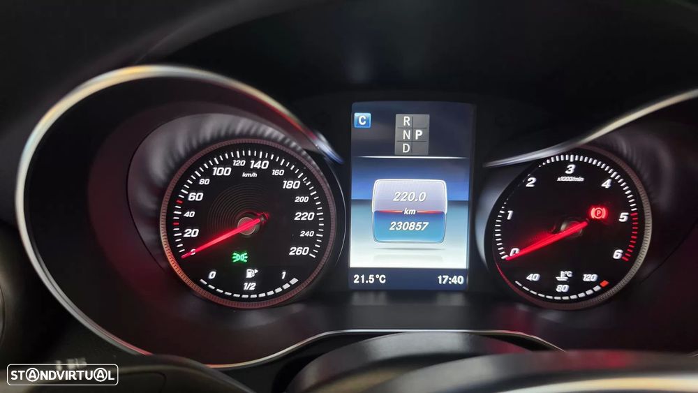 Mercedes-Benz C 250 d - 36