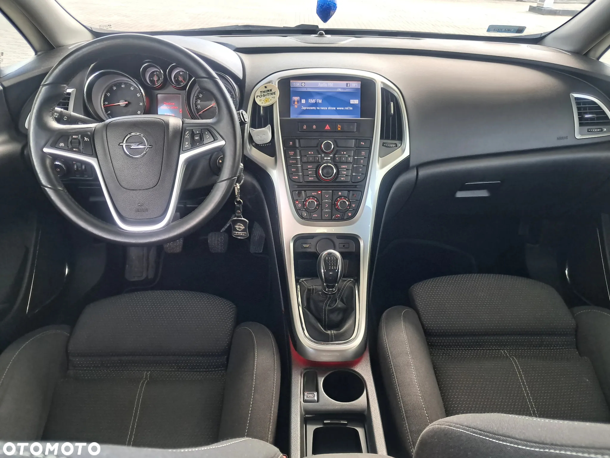 Opel Astra IV 1.4 T Cosmo - 24