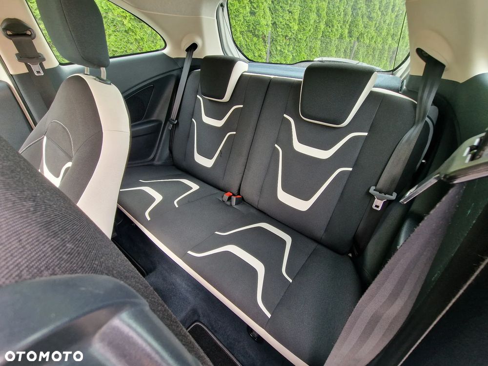 Ford KA 1.2 Titanium+ ASS EU6 - 10