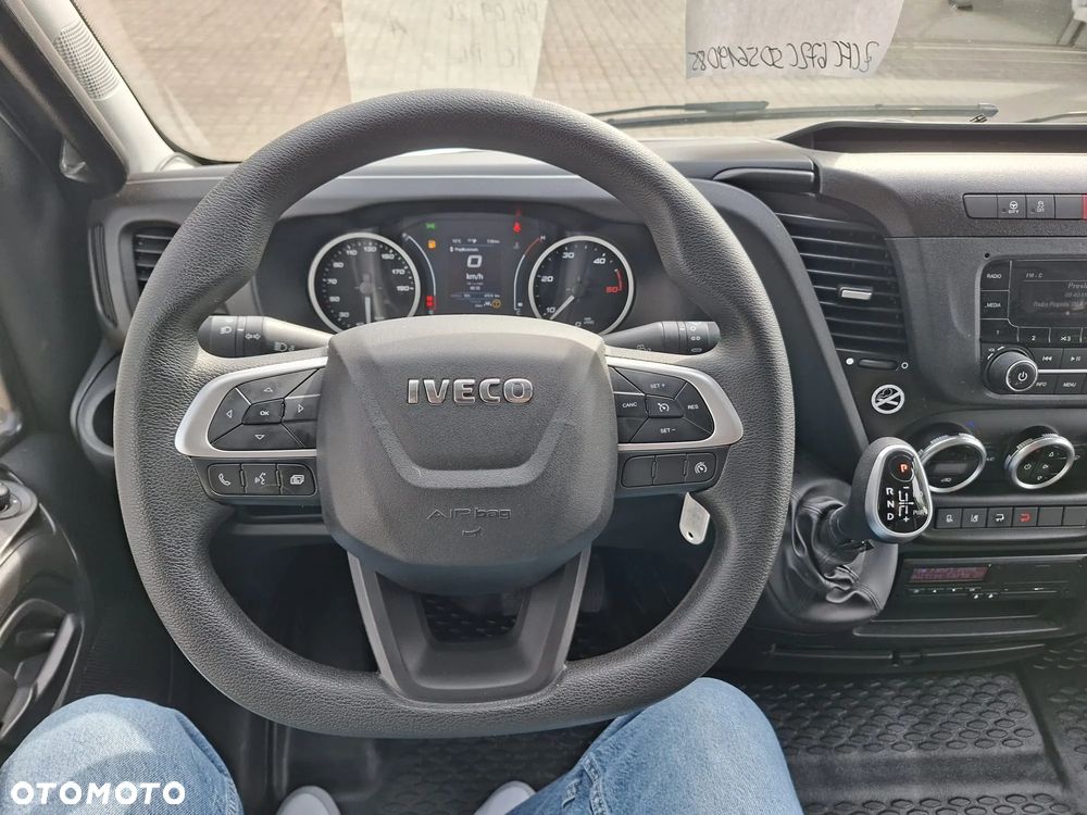 Iveco 72C18A8 Kontener Winda 15EP dmc 7200 70C18 Automat Firanka Plandeka Kabina Sypialna - 9