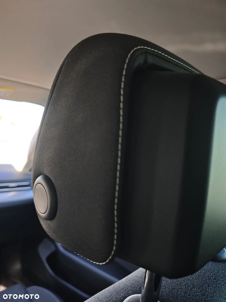 Volkswagen Passat Variant 2.0 TSI Business DSG - 30