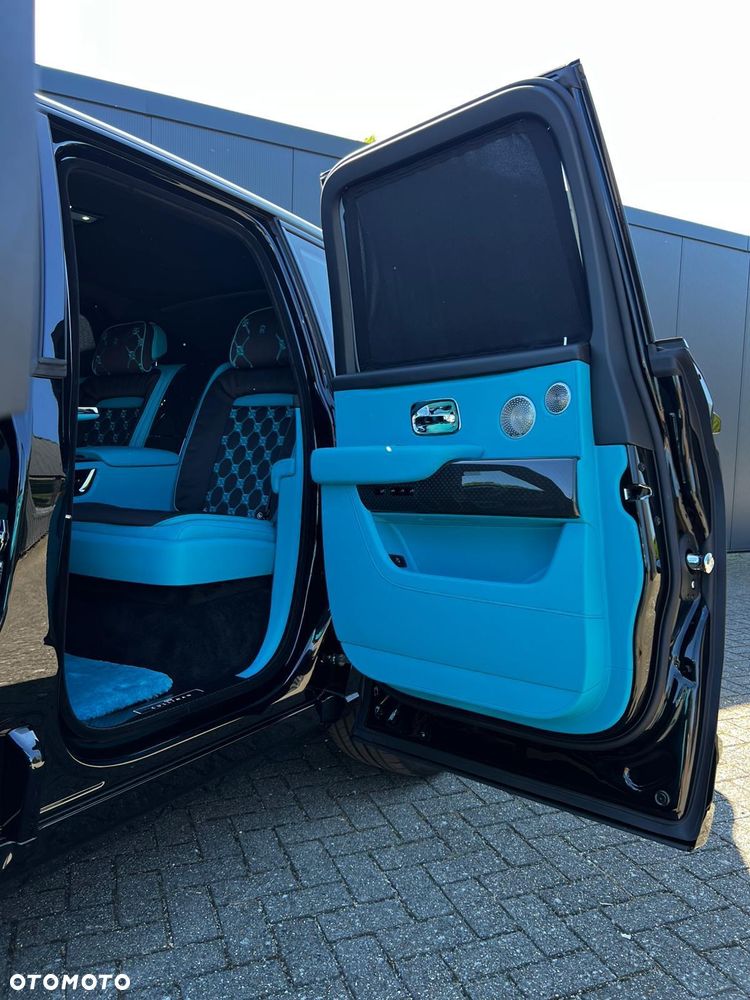 Rolls-Royce Cullinan - 23