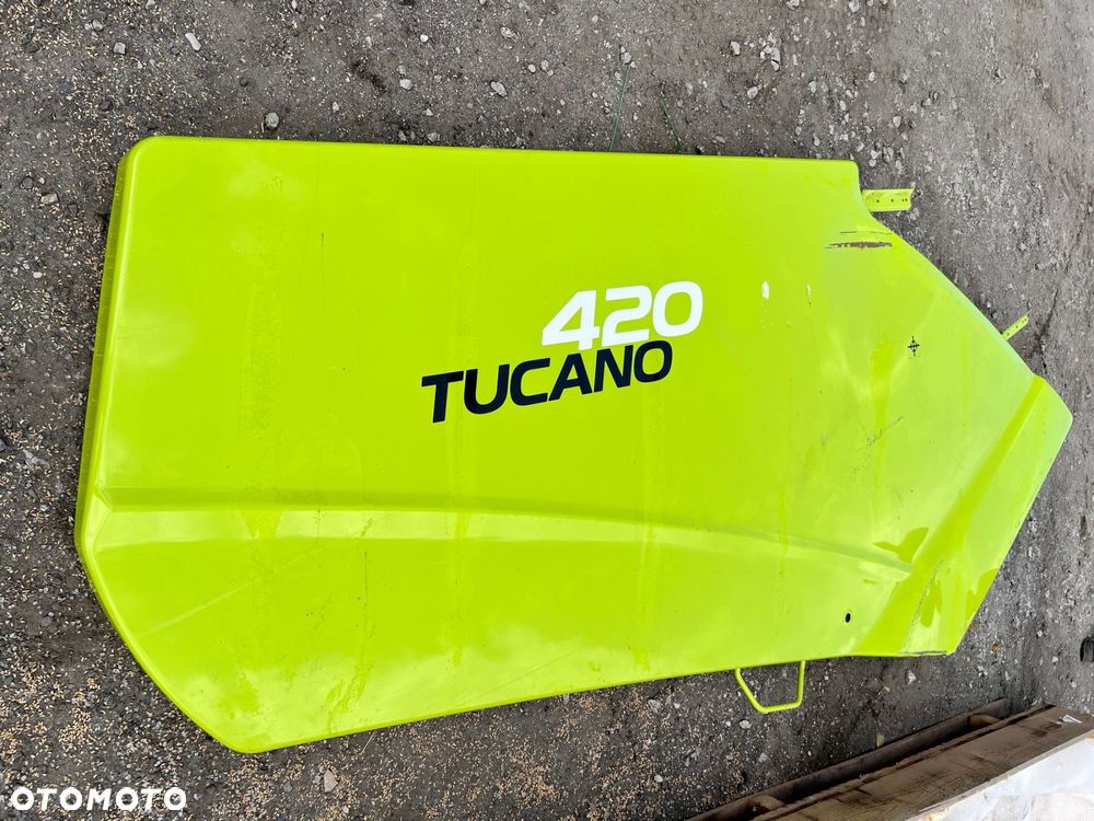 Claas Tucano Pokrywa boczna prawa 0005488165 - 1
