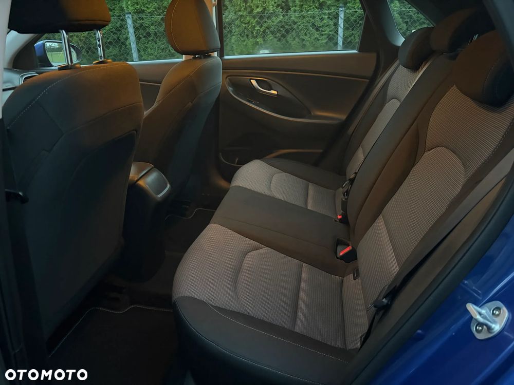 Hyundai i30 1.4 Comfort - 13