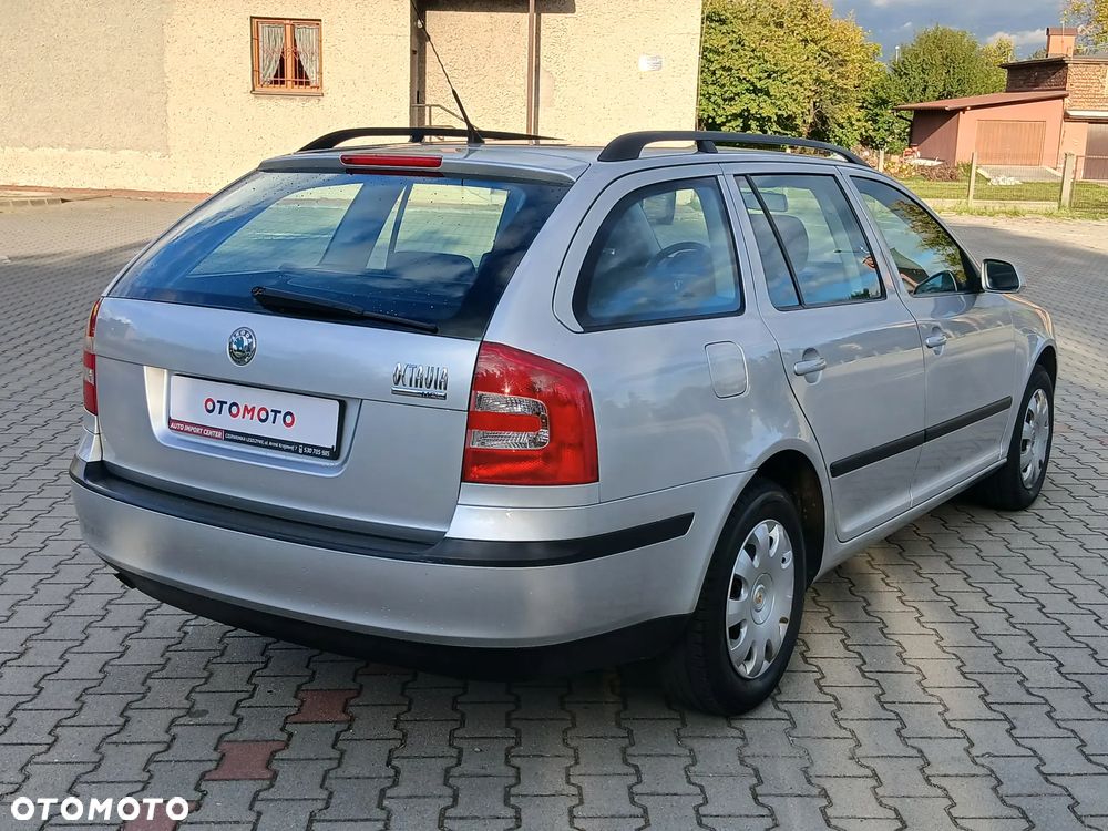 Skoda Octavia 1.6 Style - 19