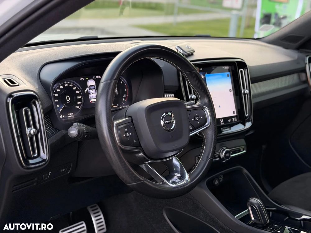 Volvo XC 40 D4 AWD Geartronic R-Design - 18