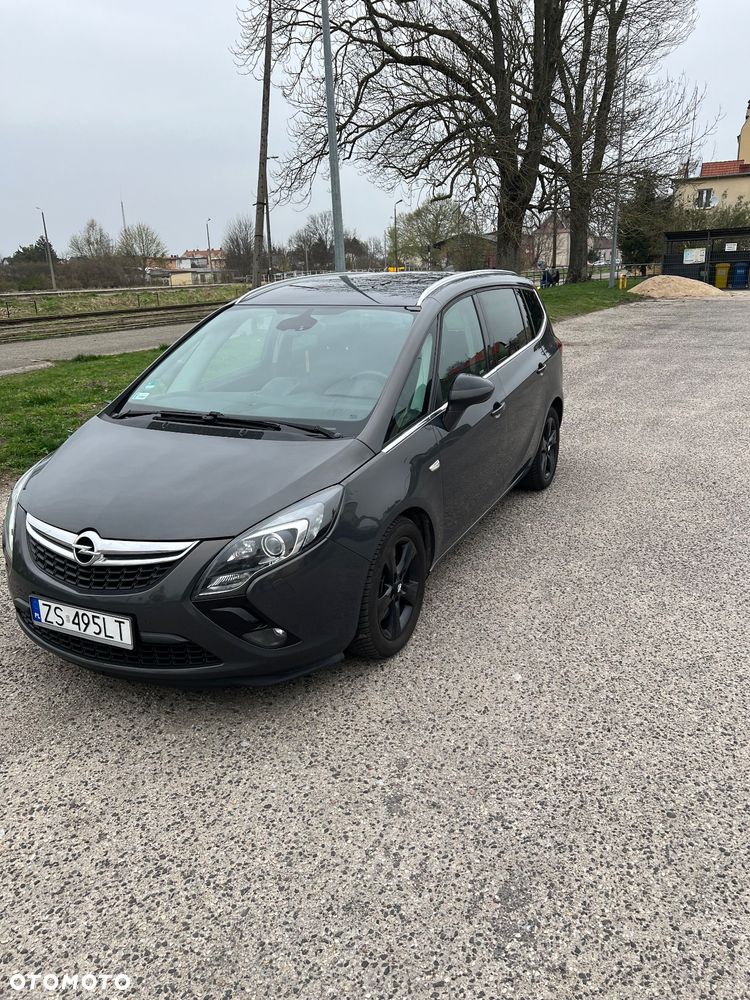Opel Zafira - 2