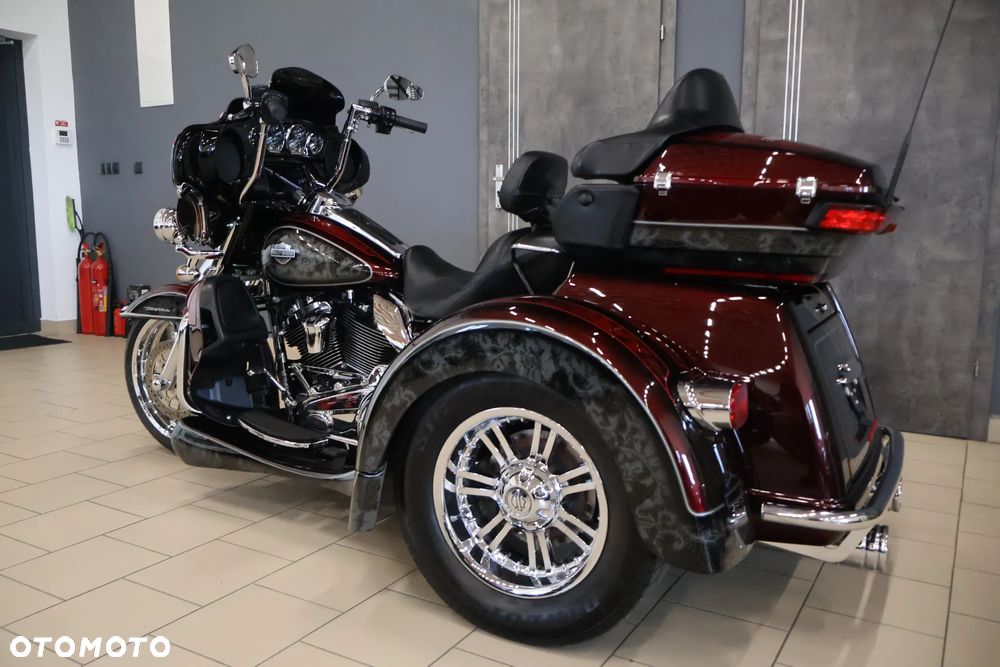 Harley-Davidson Touring Electra Glide - 27