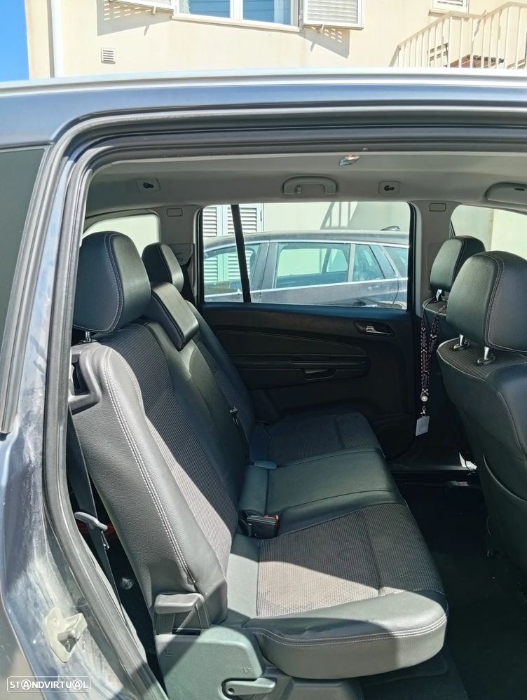 Opel Zafira 1.7 CDTI Cosmo - 17