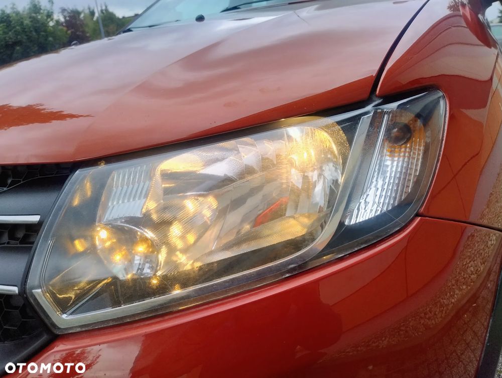 Dacia Sandero 0.9 TCe SL Celebration S&S - 26