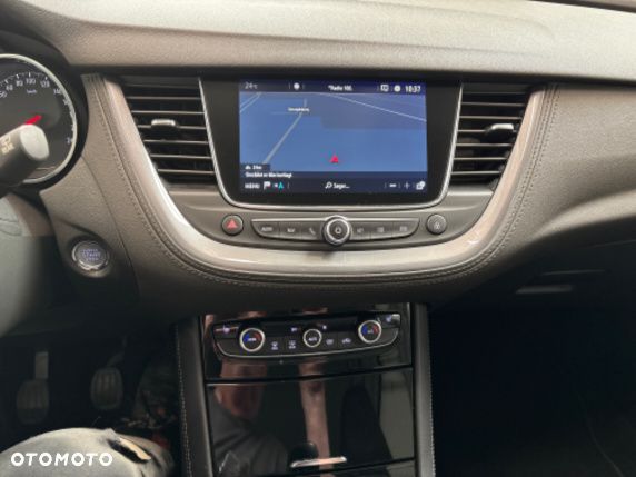 Opel Grandland X 1.2 Start/Stop Ultimate - 5