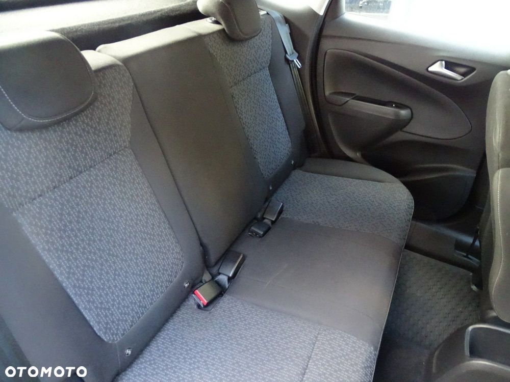 Opel Crossland X - 29