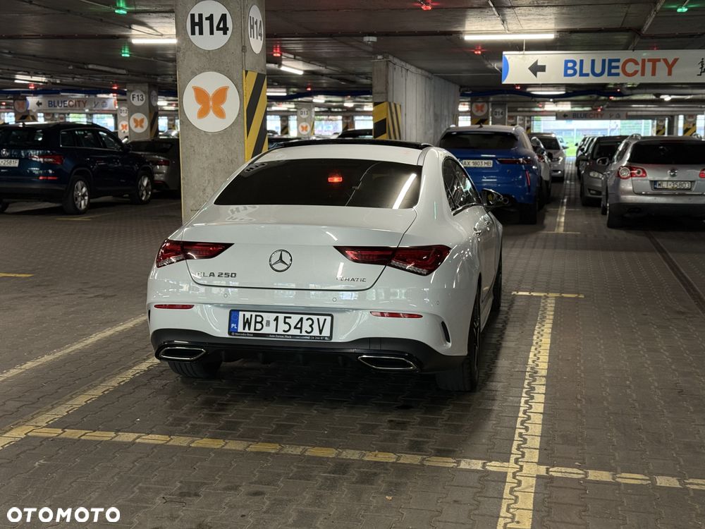 Mercedes-Benz CLA 250 4-Matic AMG Line 7G-DCT - 5