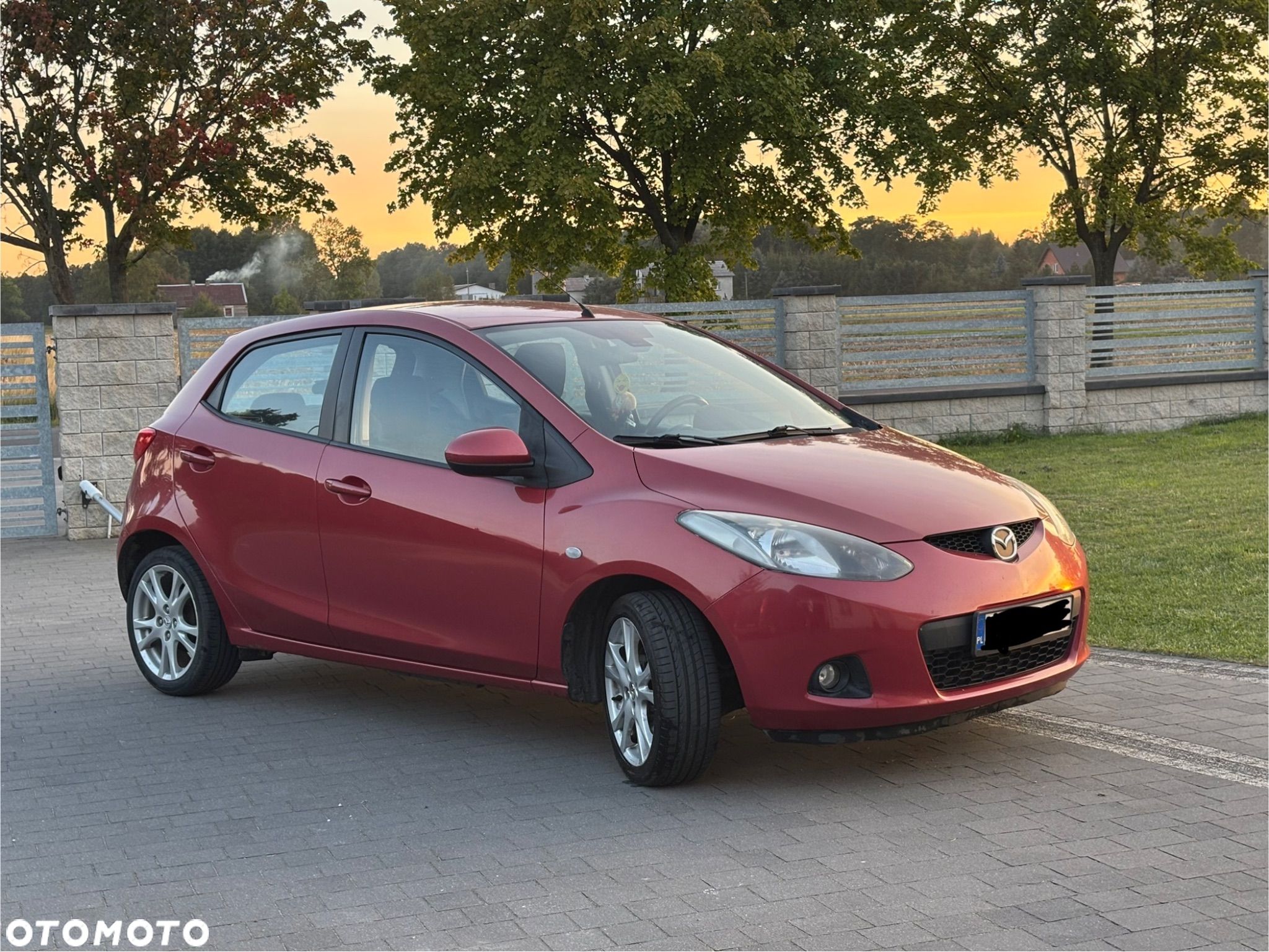 Mazda 2 - 1