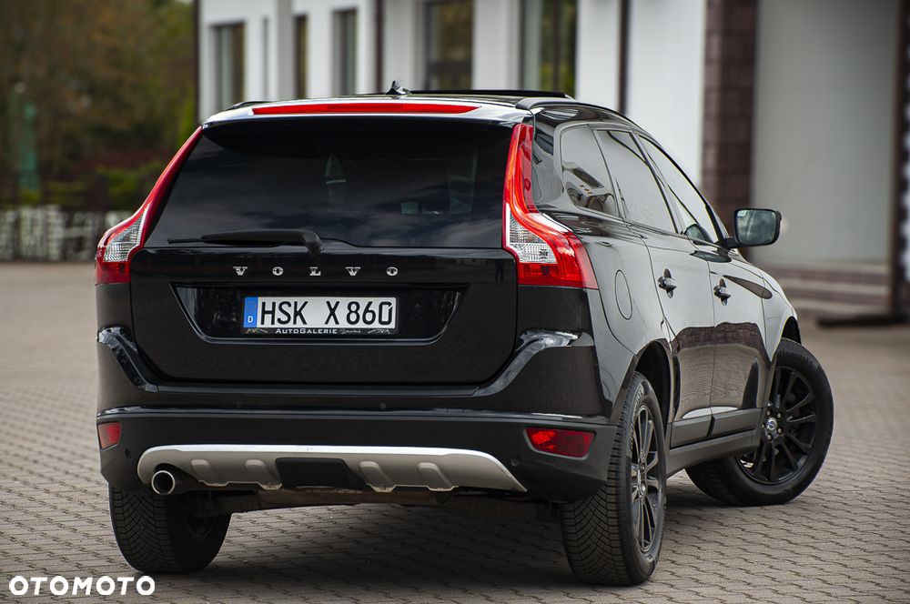 Volvo XC 60 D5 AWD Momentum - 17