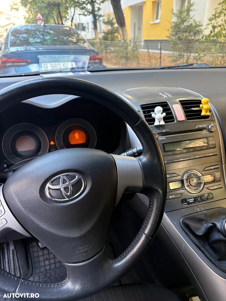 Toyota Auris - 9