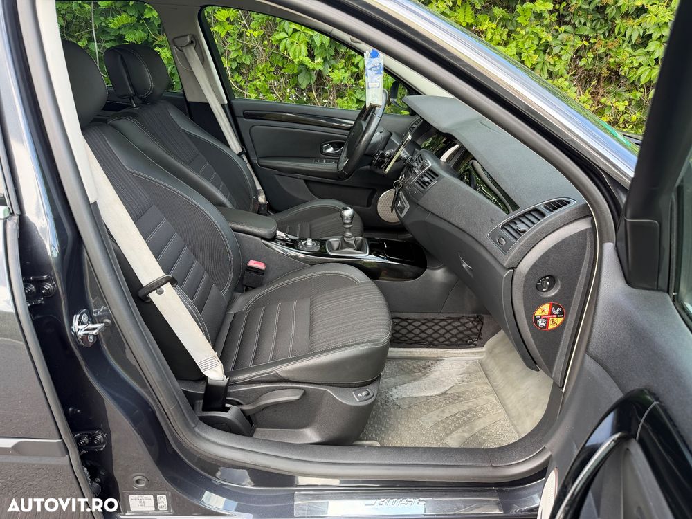 Renault Laguna 2.0dCi BOSE - 10