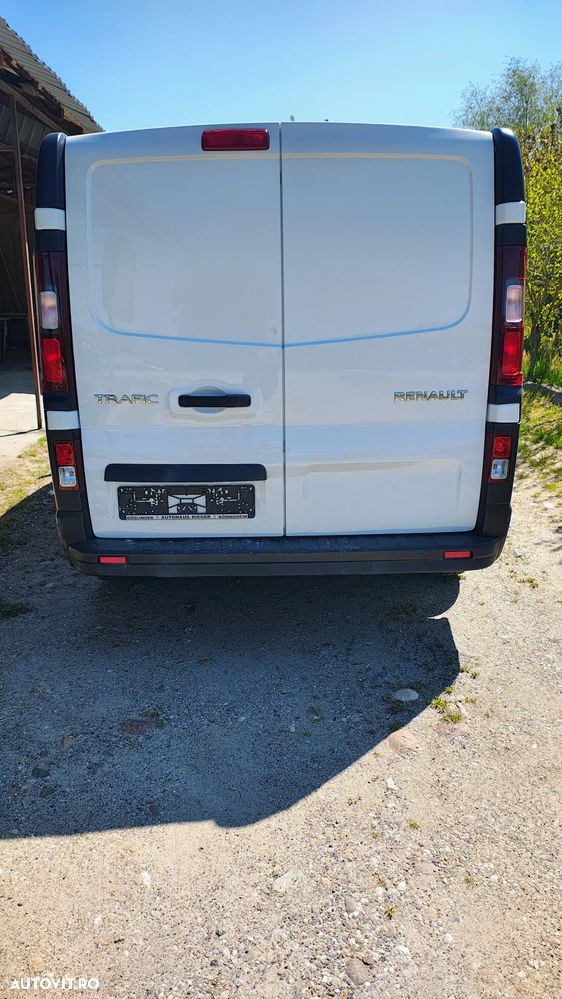 Renault Trafic - 6